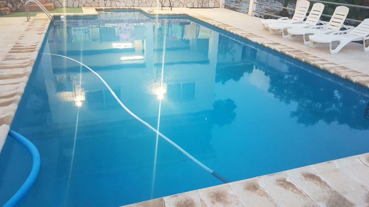 Calicanto House & Pool Torrent  Ngoại thất bức ảnh